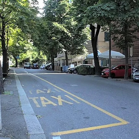 A Due Passi Dal Centro 4*