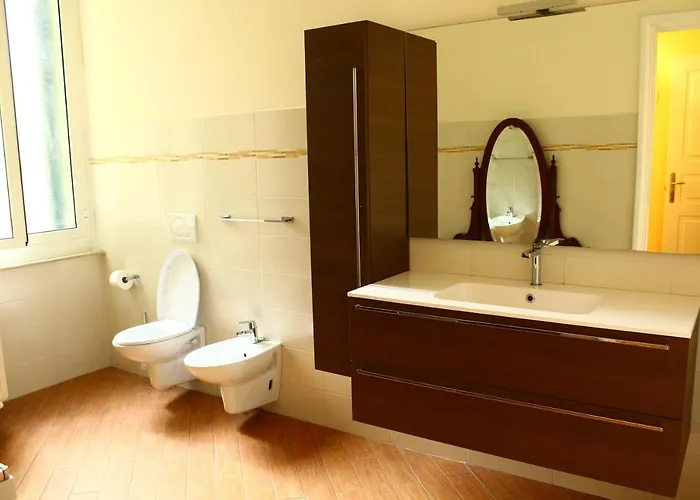 A Due Passi Dal Centro